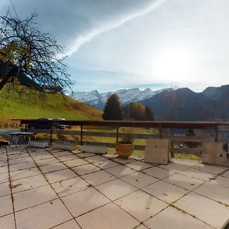 Lägenhet Les Hirondelles, Cosy With A Magnificent View On The Mountains *