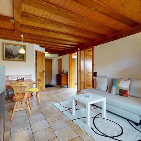 Lägenhet Les Hirondelles, Cosy With A Magnificent View On The Mountains *