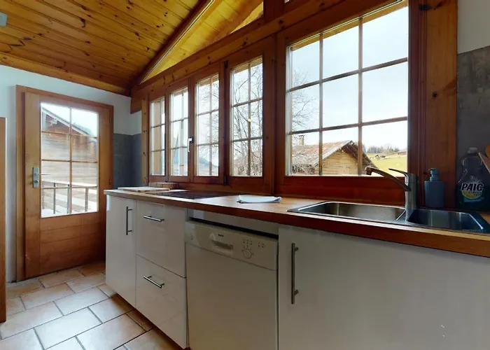 Les Hirondelles, Cosy With A Magnificent View On The Mountains *