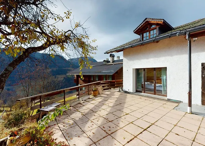 Appartement Les Hirondelles, Cosy With A Magnificent View On The Mountains *