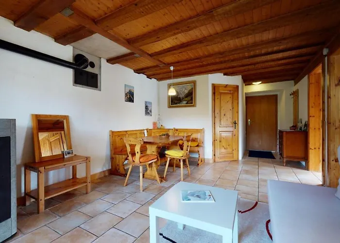 Apartmán Les Hirondelles, Cosy With A Magnificent View On The Mountains La Forclaz